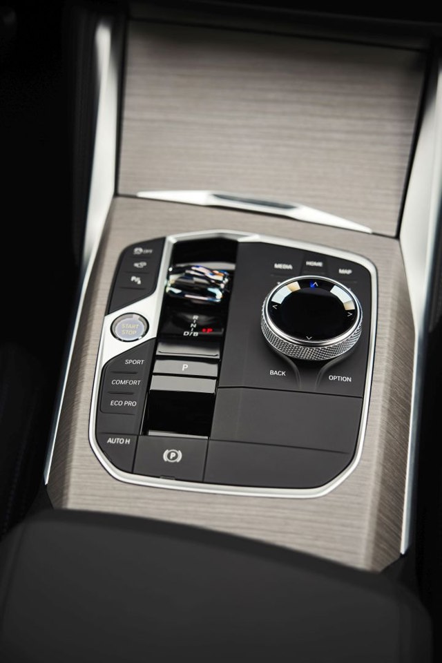 Bmw I4 photo 47