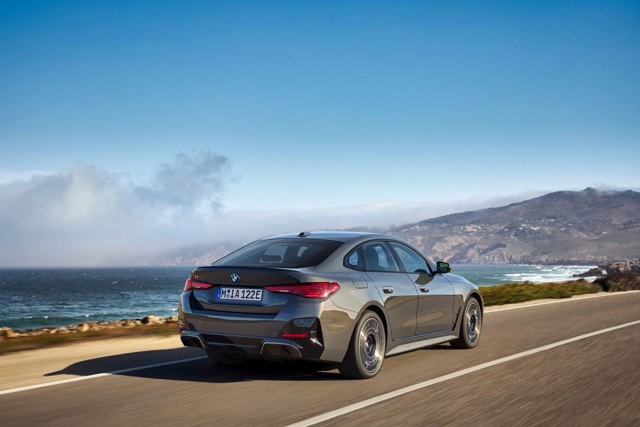 Bmw I4 photo 9