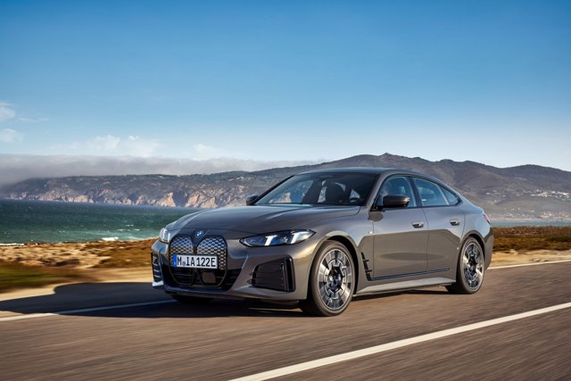 Bmw I4 photo 13