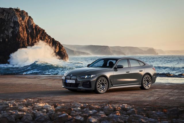 Bmw I4 photo 14