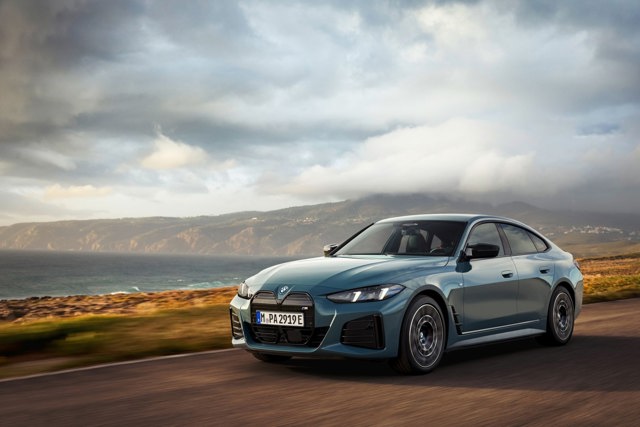 Bmw I4 photo 33