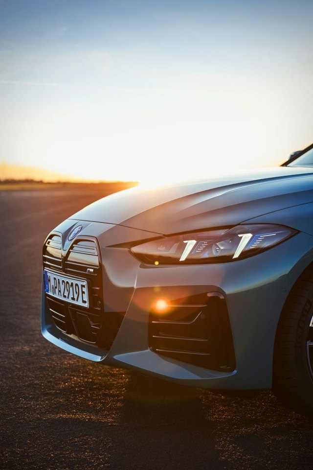 Bmw I4 photo 37
