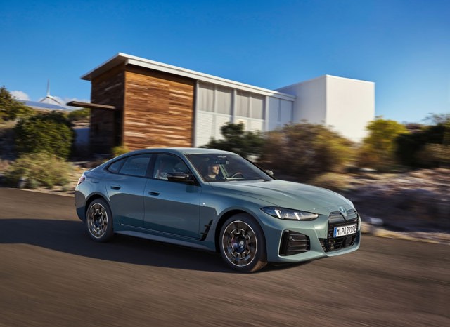 Bmw I4 photo 45