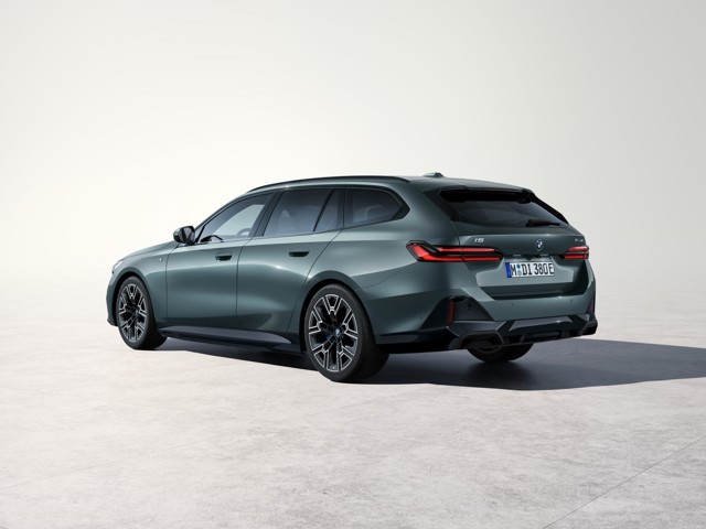 Bmw I5 Touring Foto 2