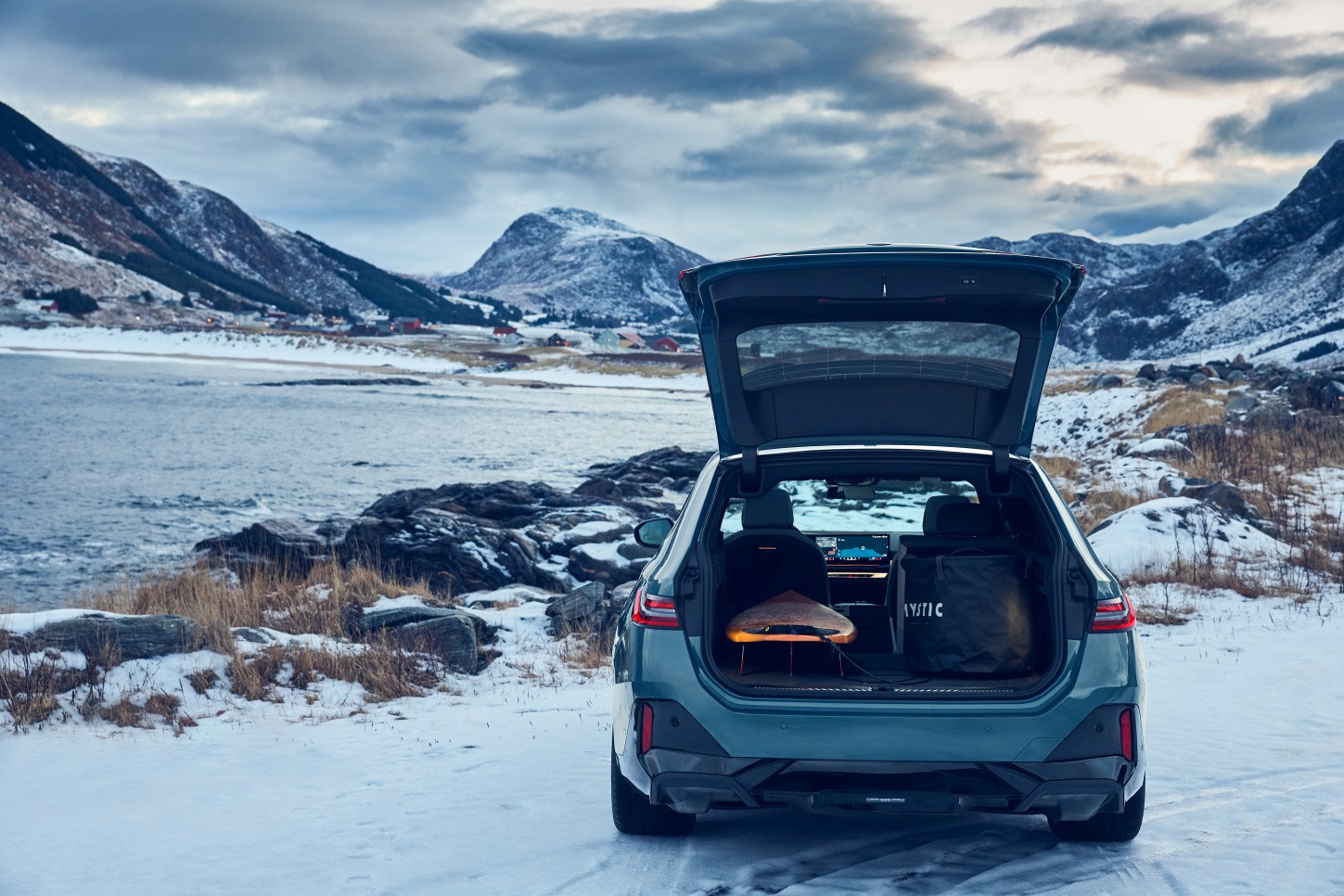 Bmw I5 Touring photo 105