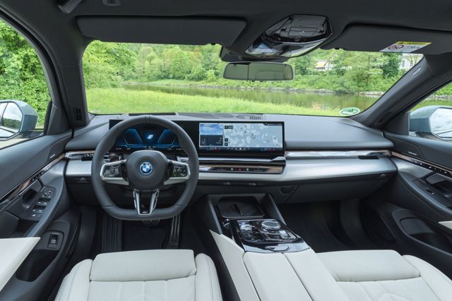 Bmw I5 Touring Foto 298