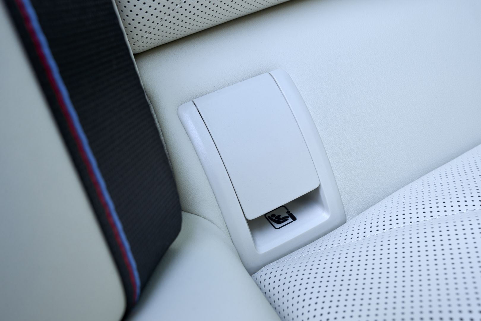 Bmw I5 Touring photo 305