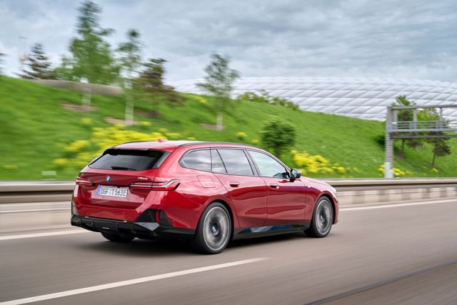 Bmw I5 Touring Foto 120