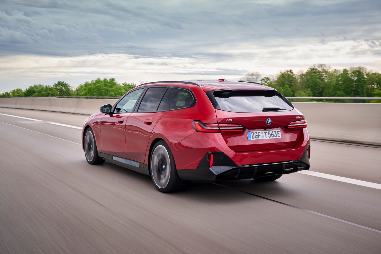 Bmw I5 Touring photo 122