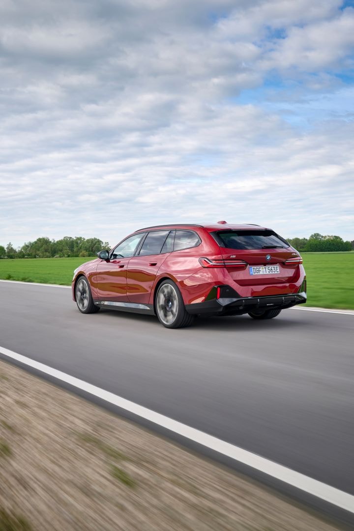 Bmw I5 Touring photo 130