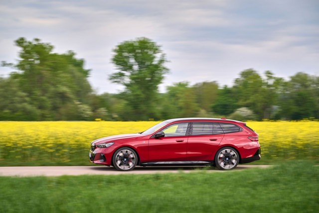 Bmw I5 Touring Foto 133