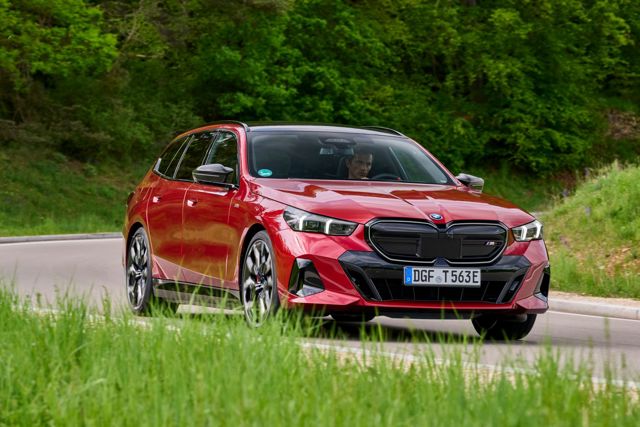 Bmw I5 Touring Foto 139
