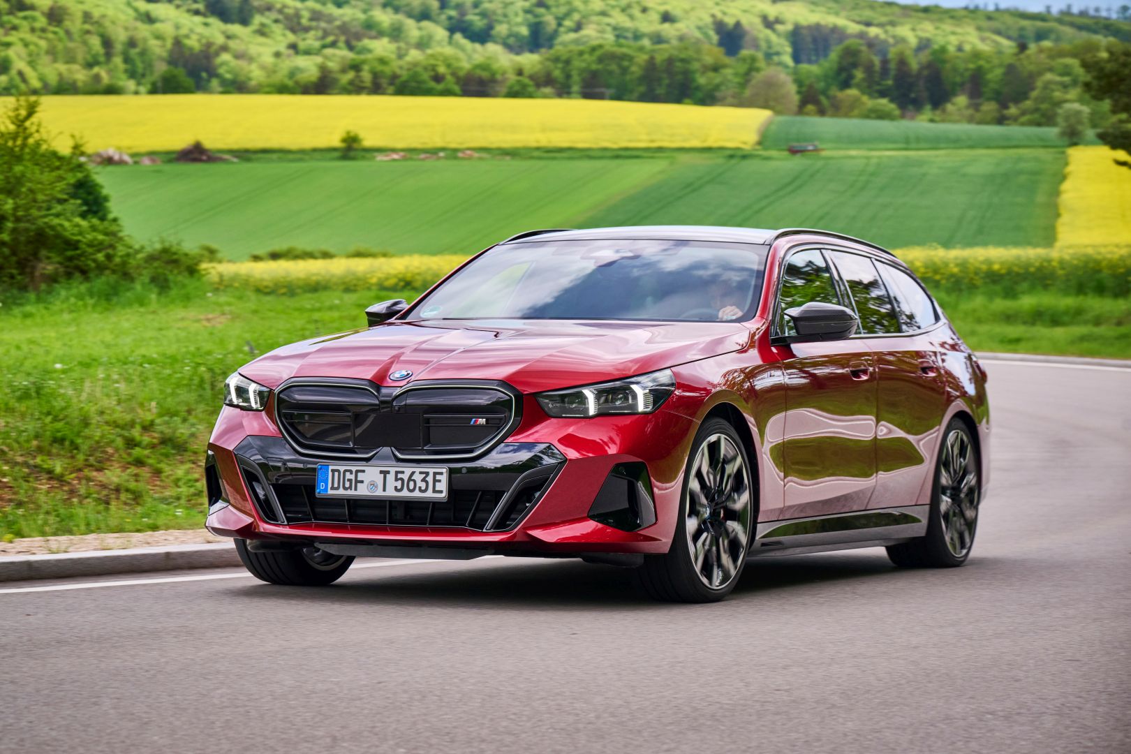 Bmw I5 Touring photo 140