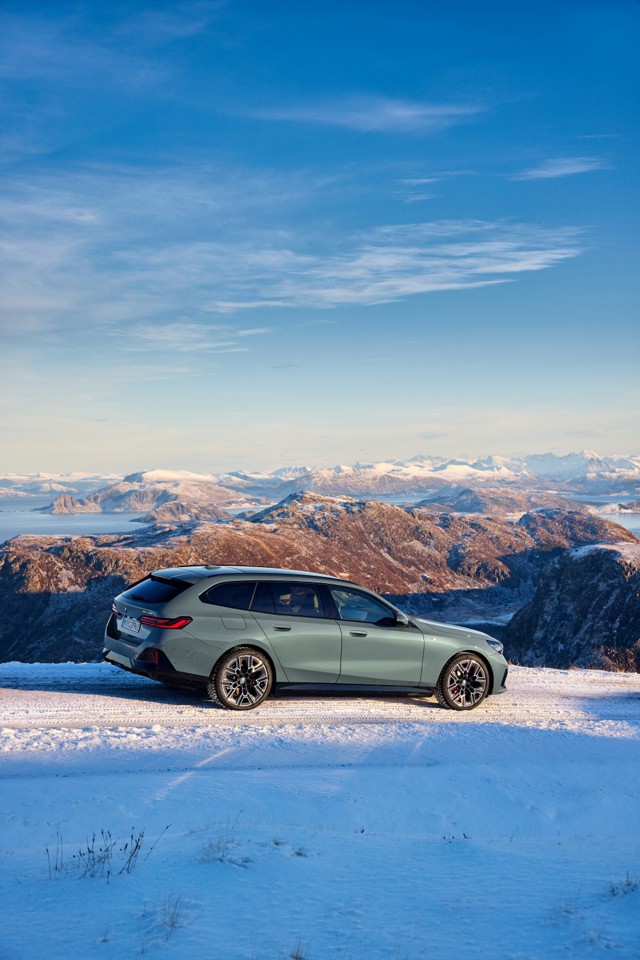 Bmw I5 Touring Foto 9