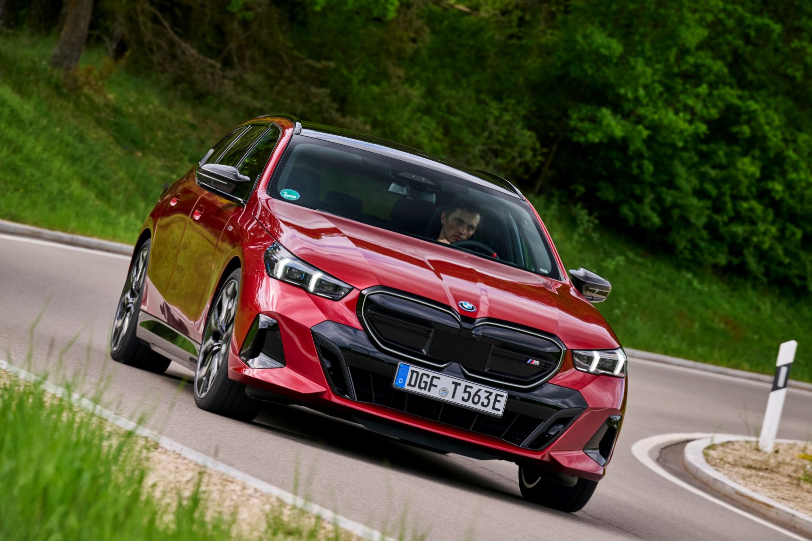 Bmw I5 Touring photo 141