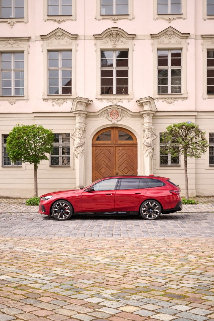 Bmw I5 Touring photo 147