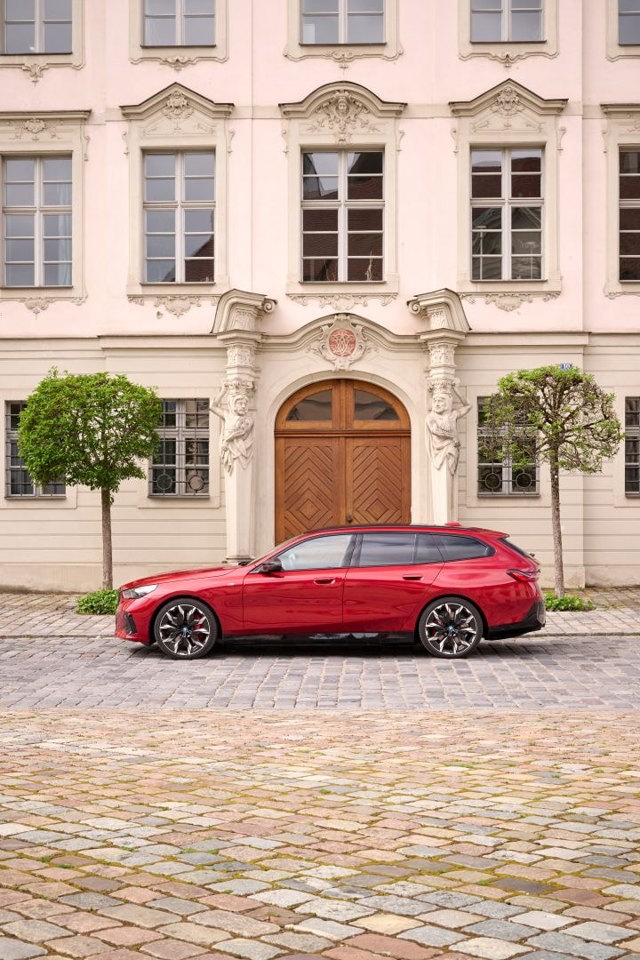 Bmw I5 Touring Foto 147
