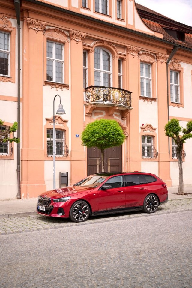 Bmw I5 Touring Foto 149