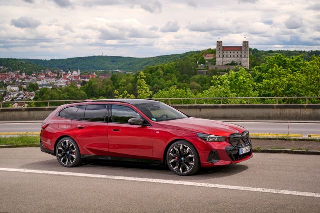 Bmw I5 Touring Foto 150