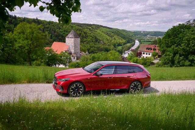 Bmw I5 Touring Foto 151