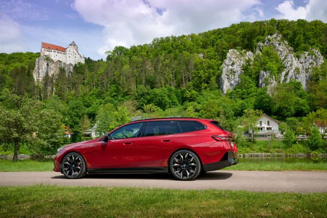 Bmw I5 Touring Foto 157