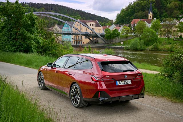 Bmw I5 Touring Foto 158