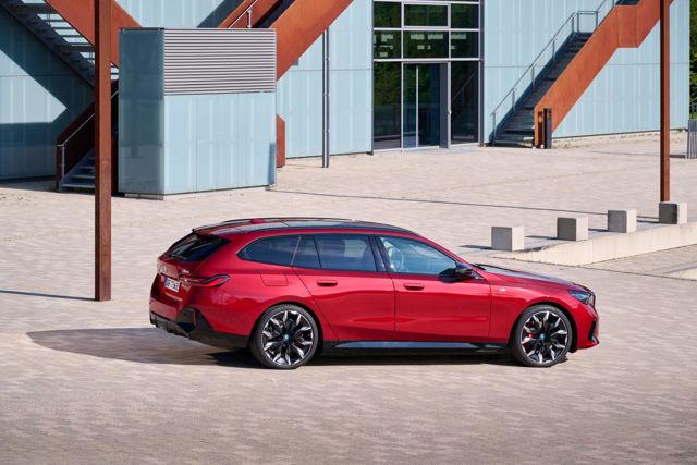 Bmw I5 Touring Foto 160