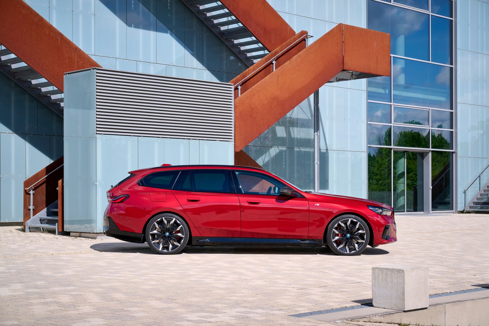 Bmw I5 Touring photo 163