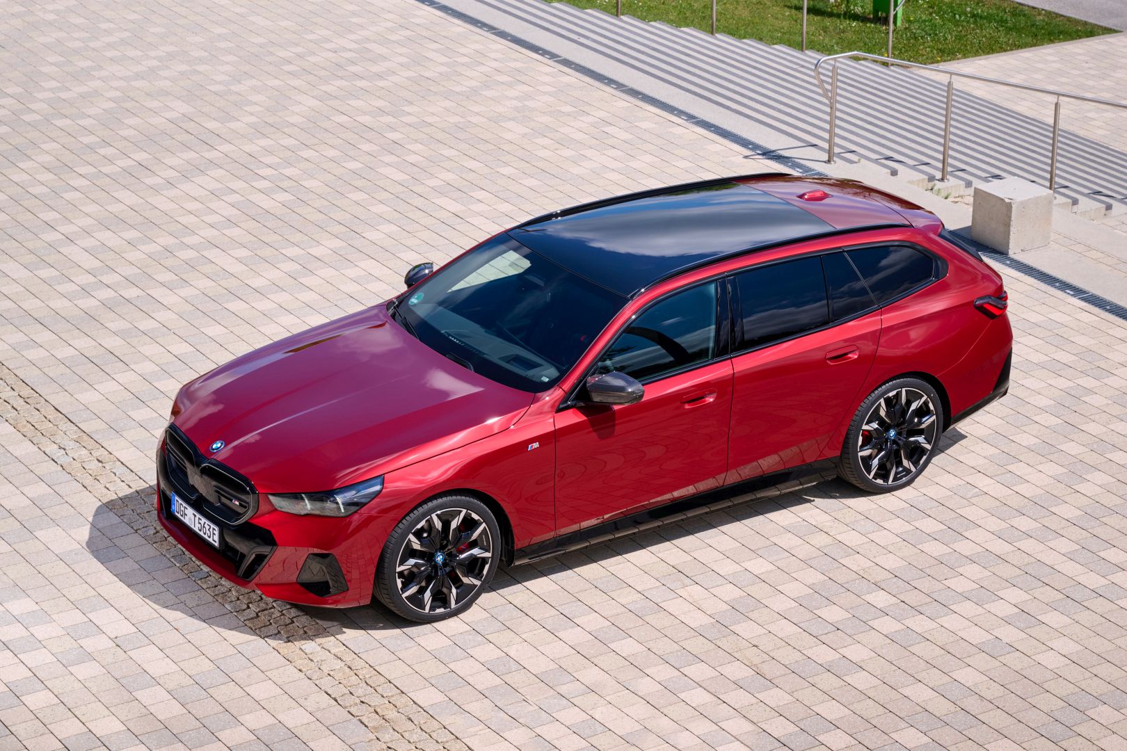 Bmw I5 Touring photo 166