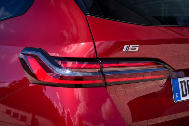 Bmw I5 Touring Foto 178