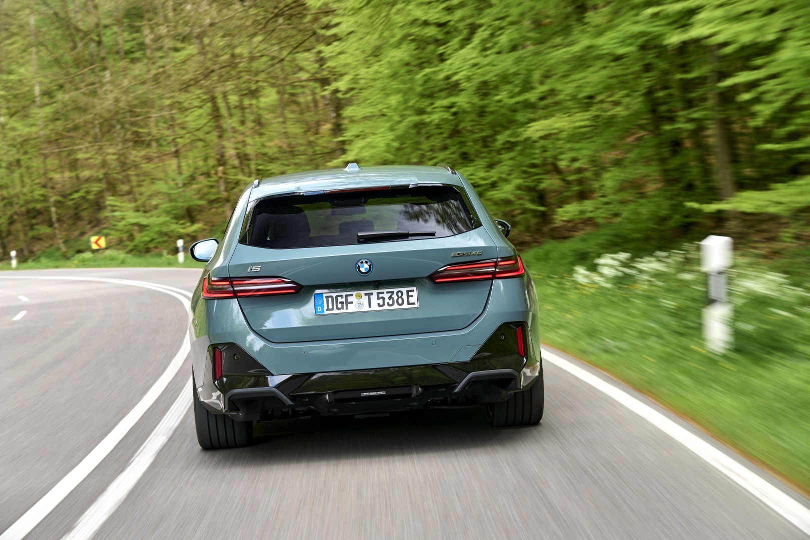 Bmw I5 Touring photo 193