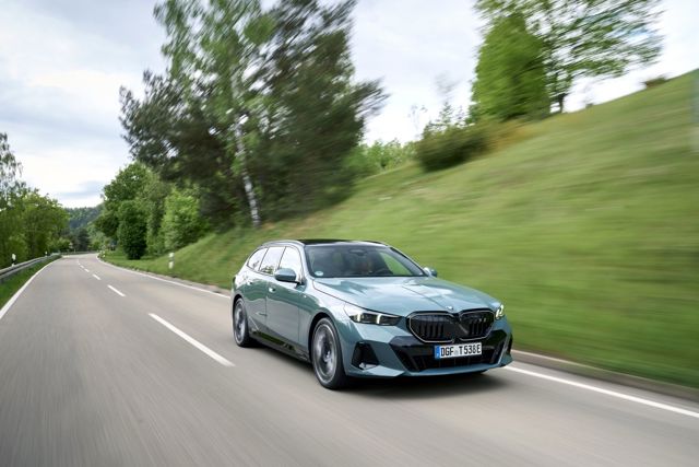 Bmw I5 Touring Foto 196