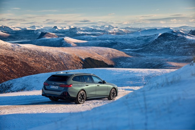 Bmw I5 Touring Foto 15