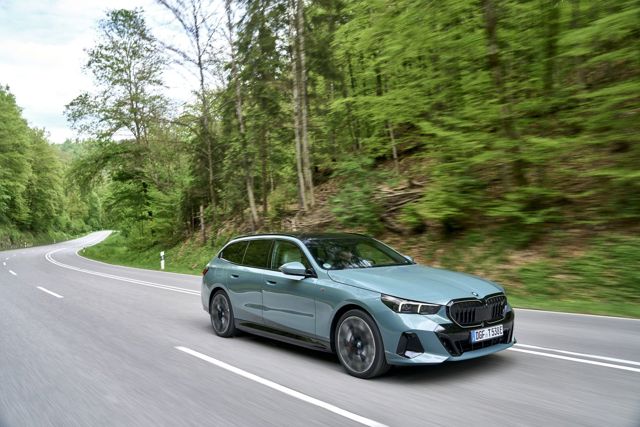 Bmw I5 Touring Foto 203
