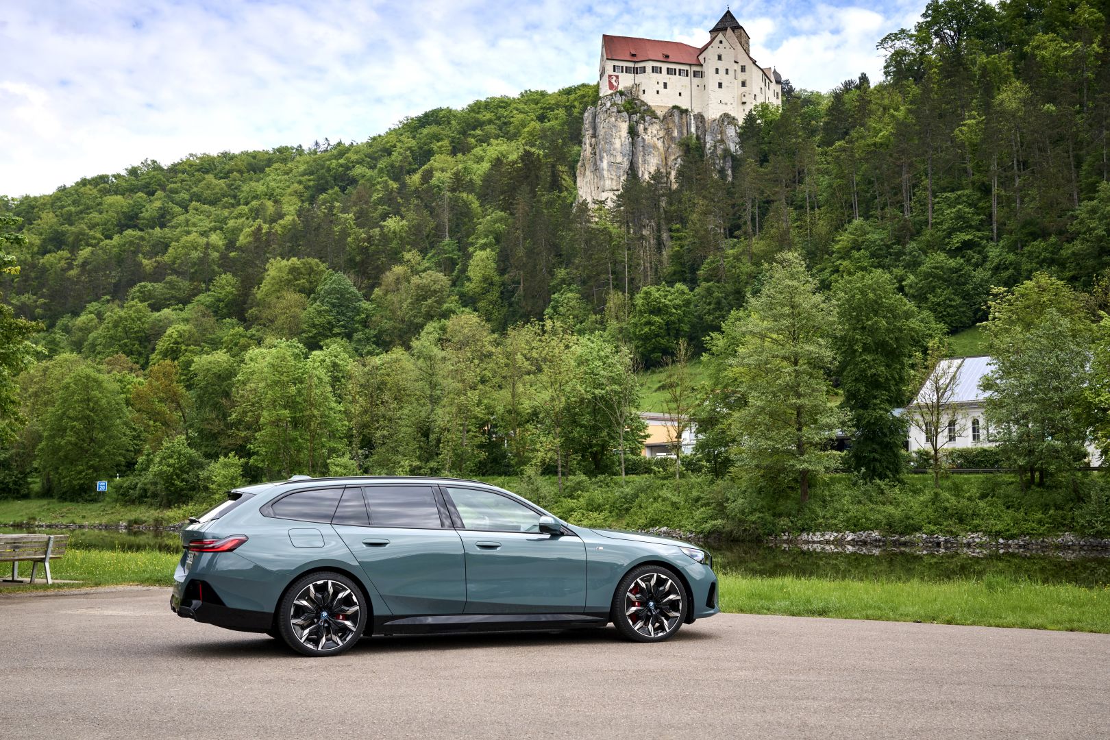 Bmw I5 Touring photo 222