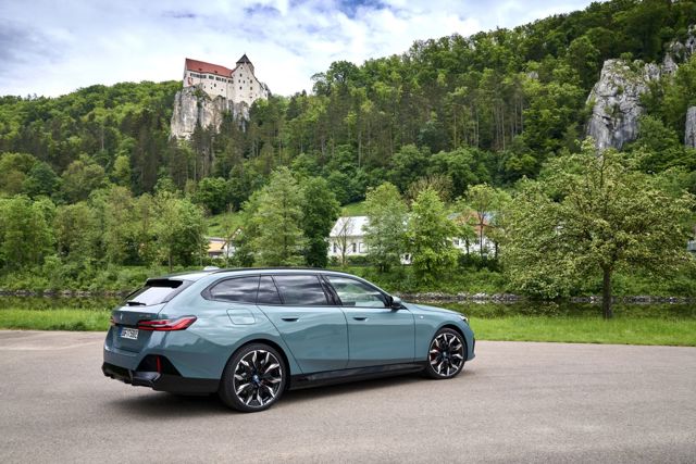 Bmw I5 Touring Foto 223