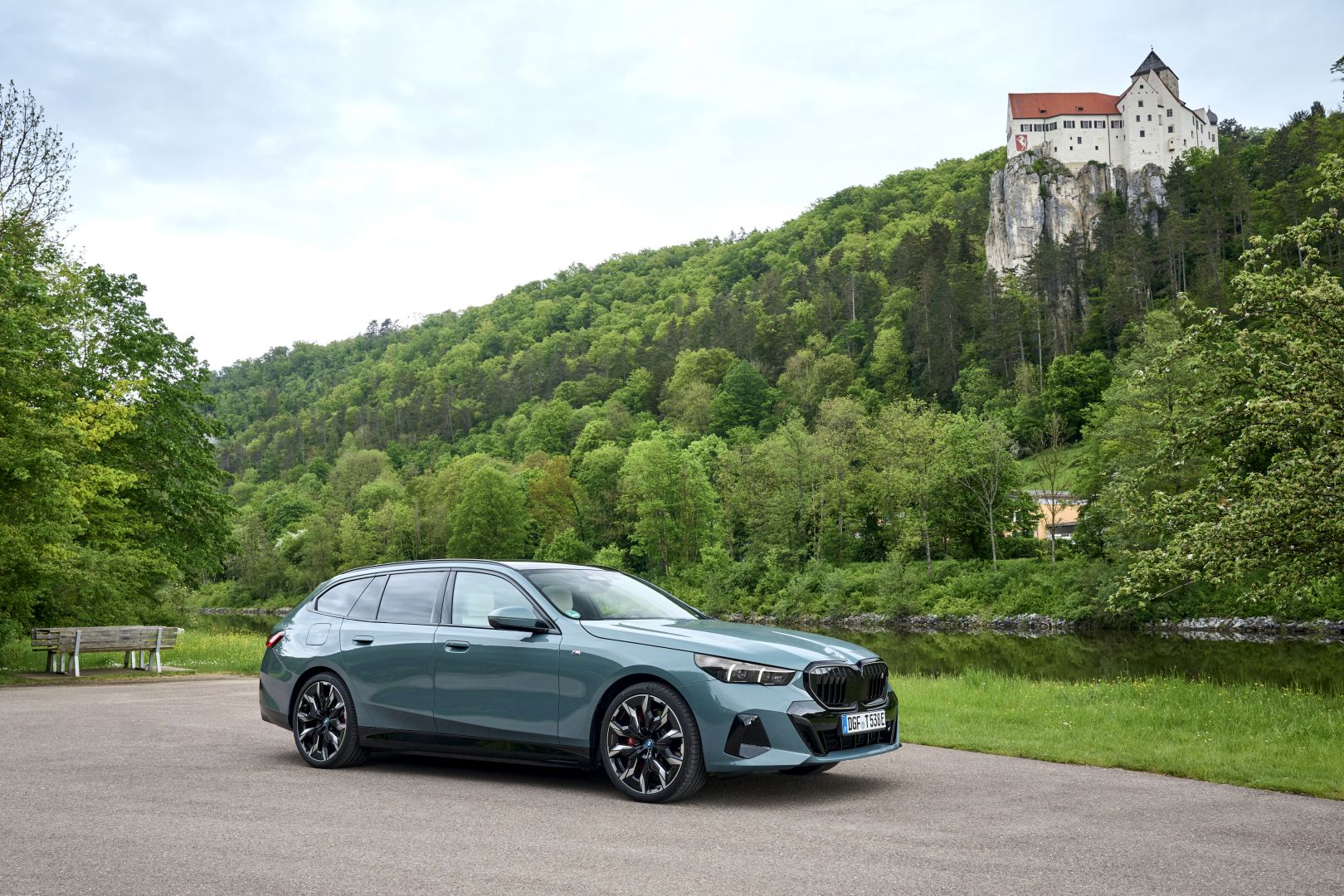 Bmw I5 Touring photo 227
