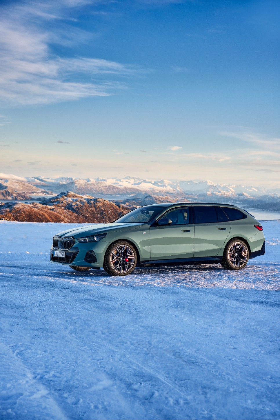 Bmw I5 Touring photo 18