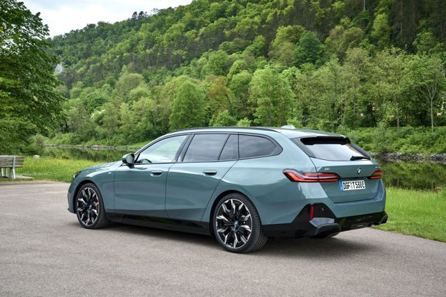 Bmw I5 Touring Foto 233