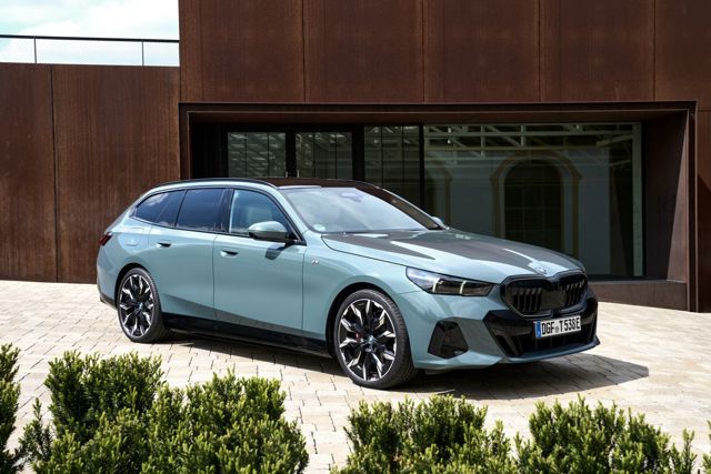 Bmw I5 Touring Foto 238