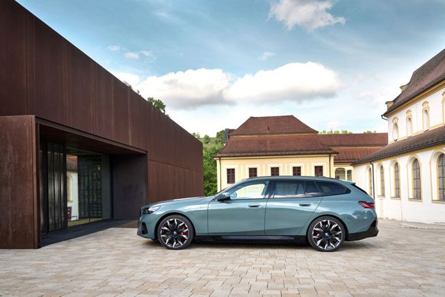 Bmw I5 Touring Foto 251