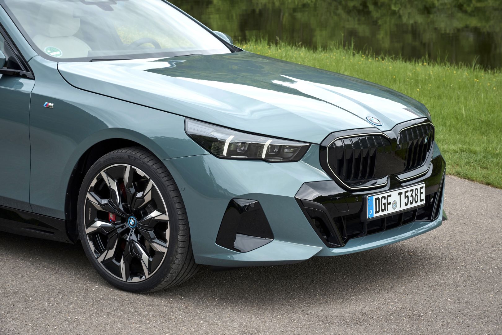 Bmw I5 Touring photo 257