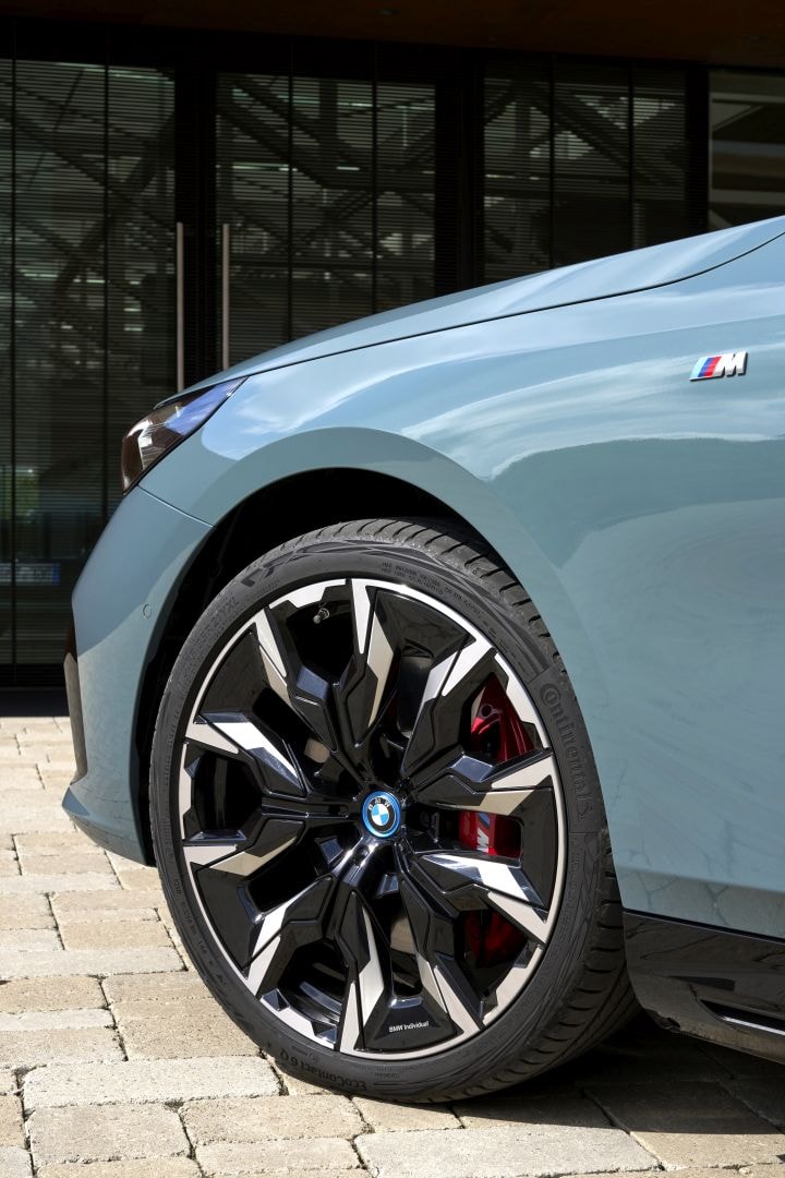 Bmw I5 Touring photo 259