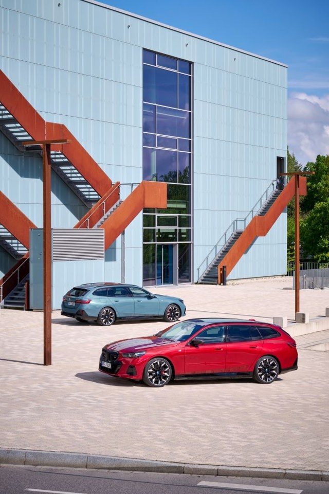 Bmw I5 Touring Foto 266