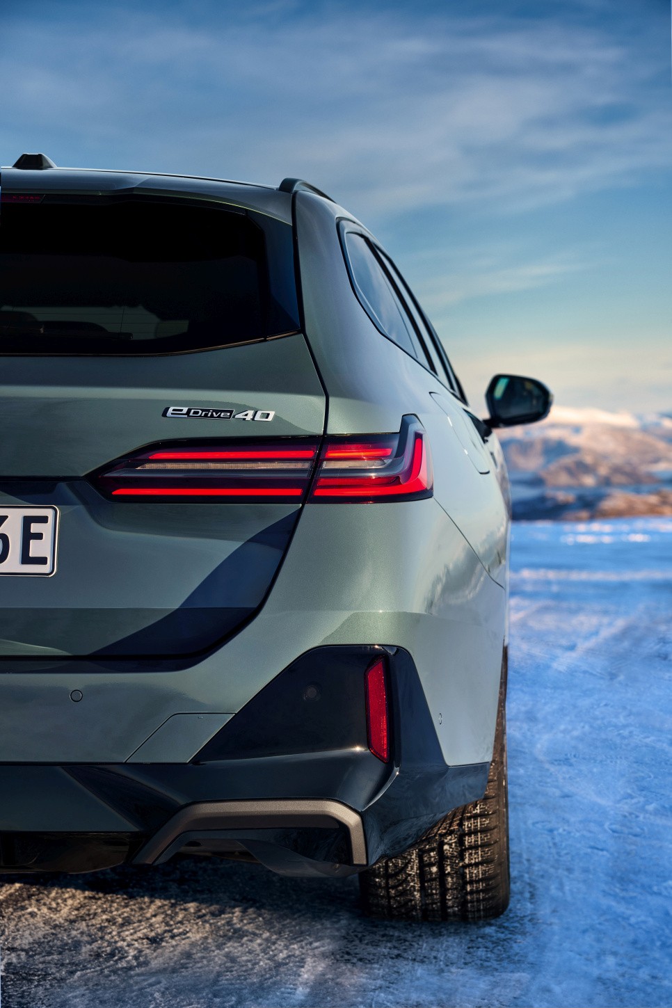 Bmw I5 Touring photo 22