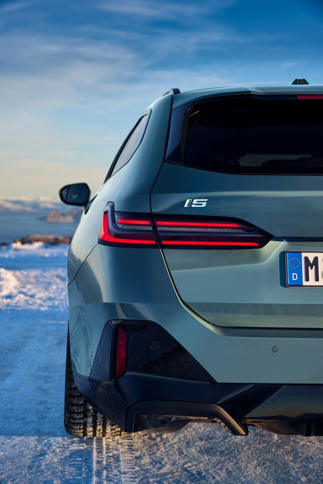 Bmw I5 Touring Foto 23