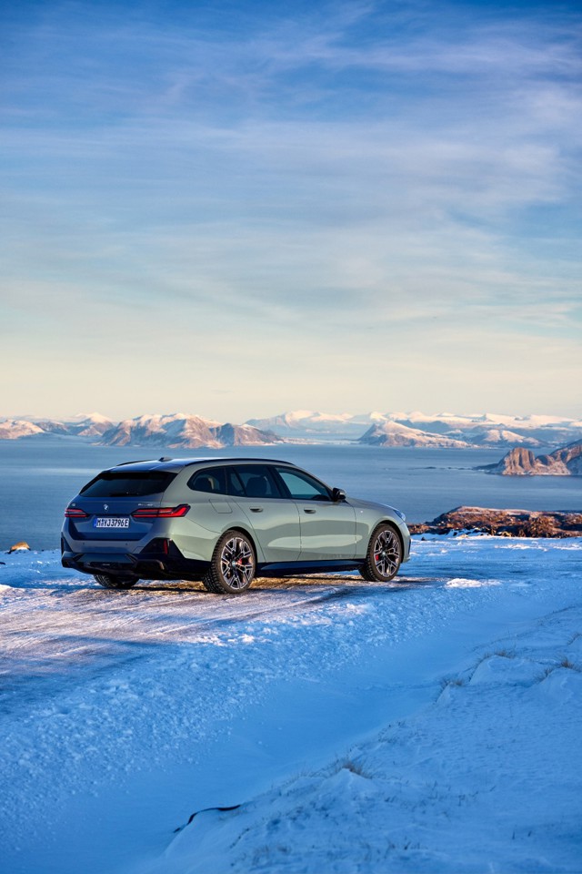 Bmw I5 Touring Foto 27