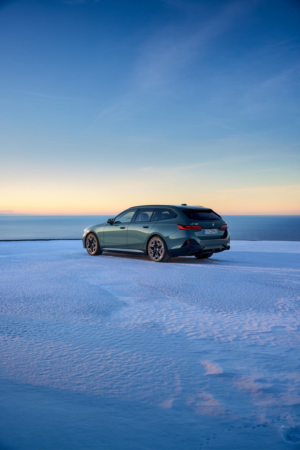 Bmw I5 Touring photo 33