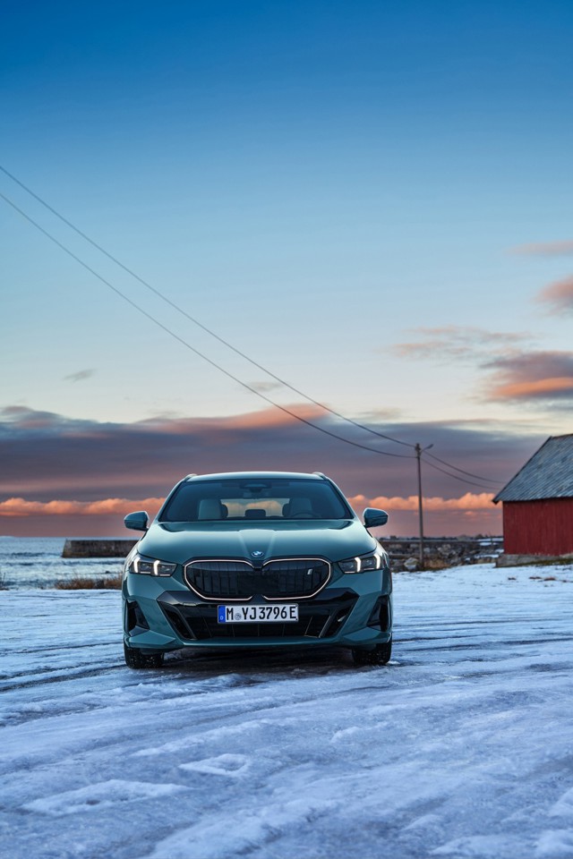 Bmw I5 Touring Foto 38