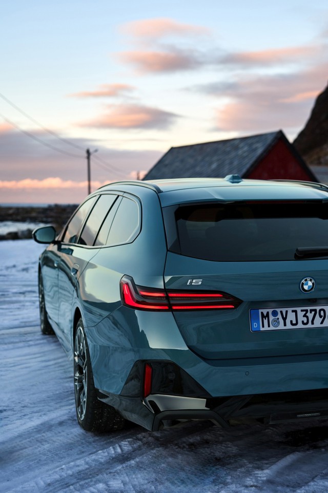 Bmw I5 Touring Foto 41